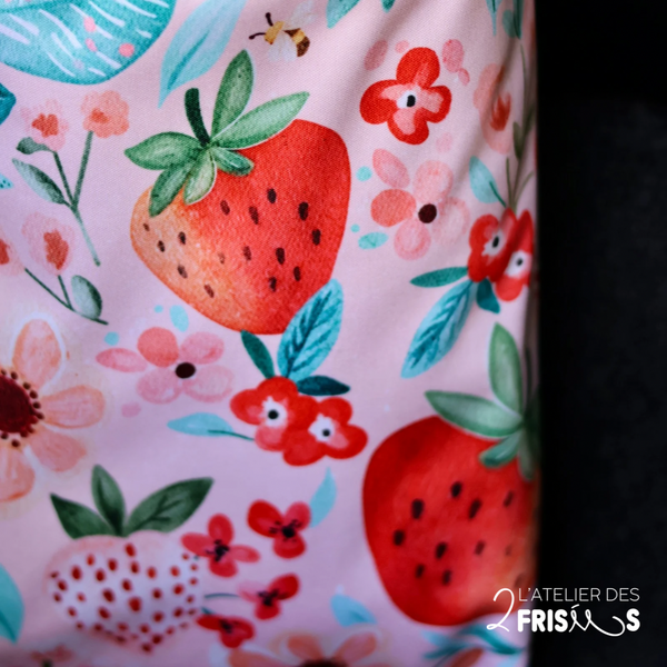 Car Garbage Bag – Succulent Strawberries PRE ORDER (ready by August 20th)