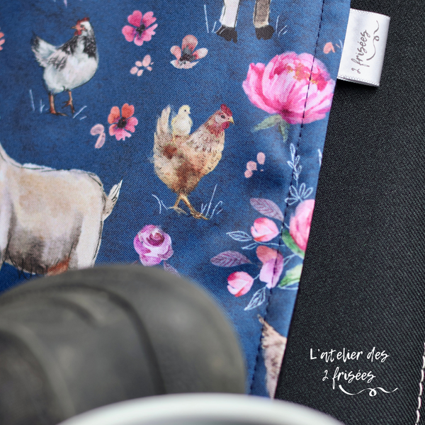Car Seat Protector - The goat and the chick