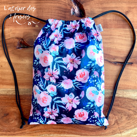 Waterproof backpack - Perfect flowers