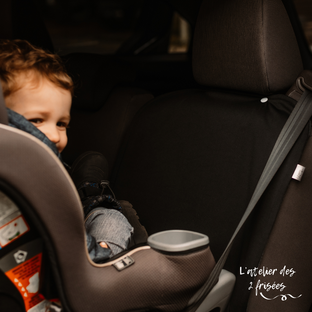 Car Seat Protector Solid Black L atelier des 2 fris es