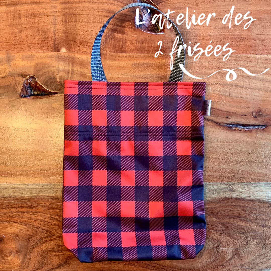 Car garbage bag - Red tiles