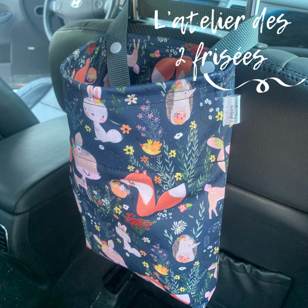 Car garbage bag - Red tiles